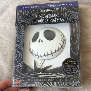 Disney The Nightmare Before Christmas Collector's Edition - Black and White